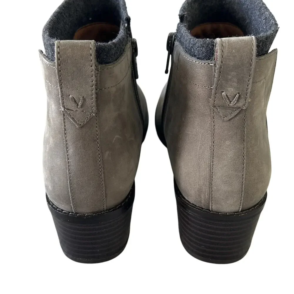 Vionic Women’s Joslyn Gray Ankle Boots